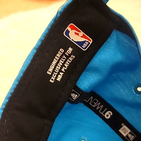 Official Charlotte Hornets baseball cap - Picture 5 of 8